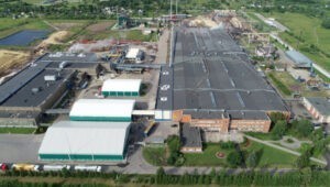 фанерный завод в Чудово