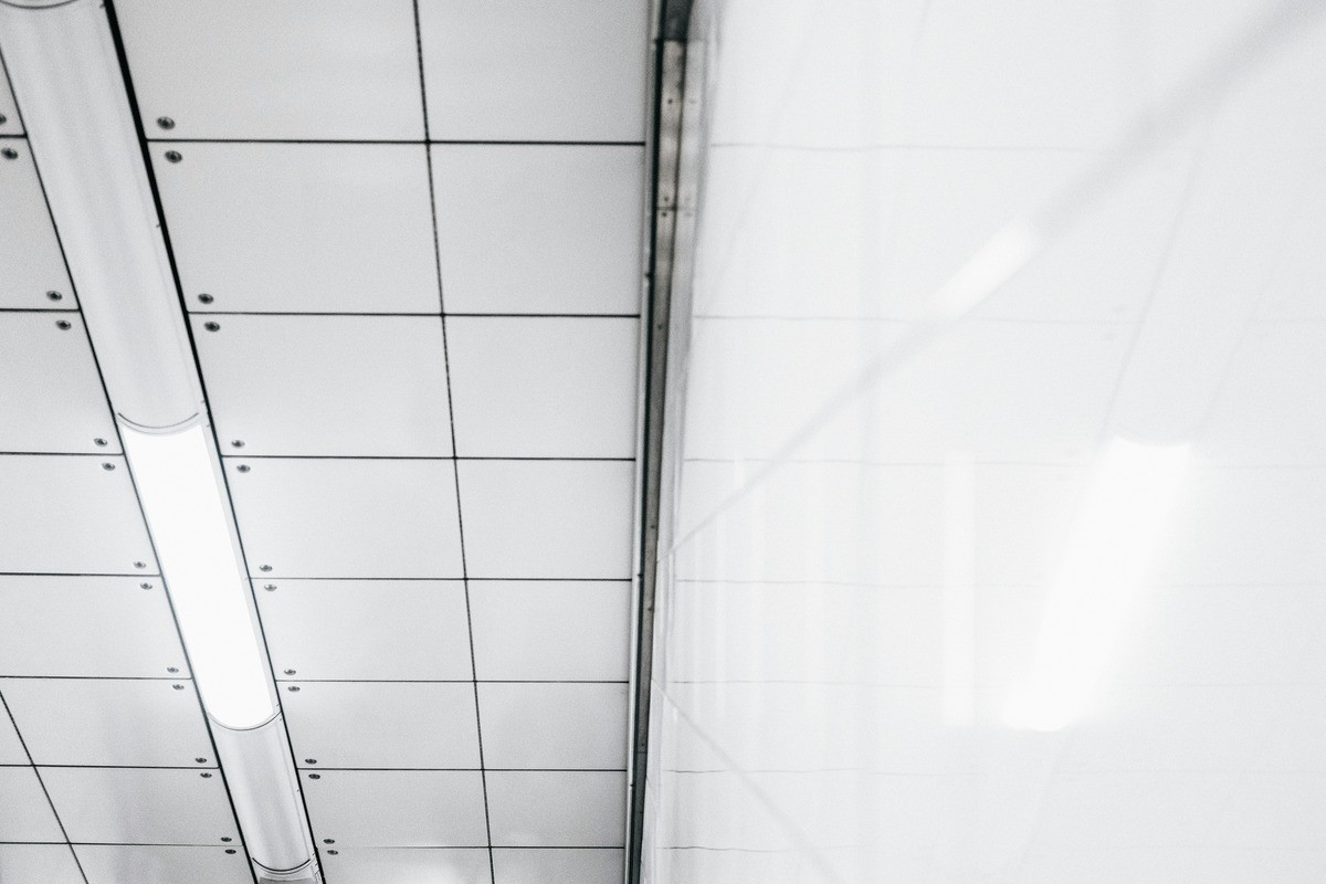 Что нужно знать о подвесных потолках